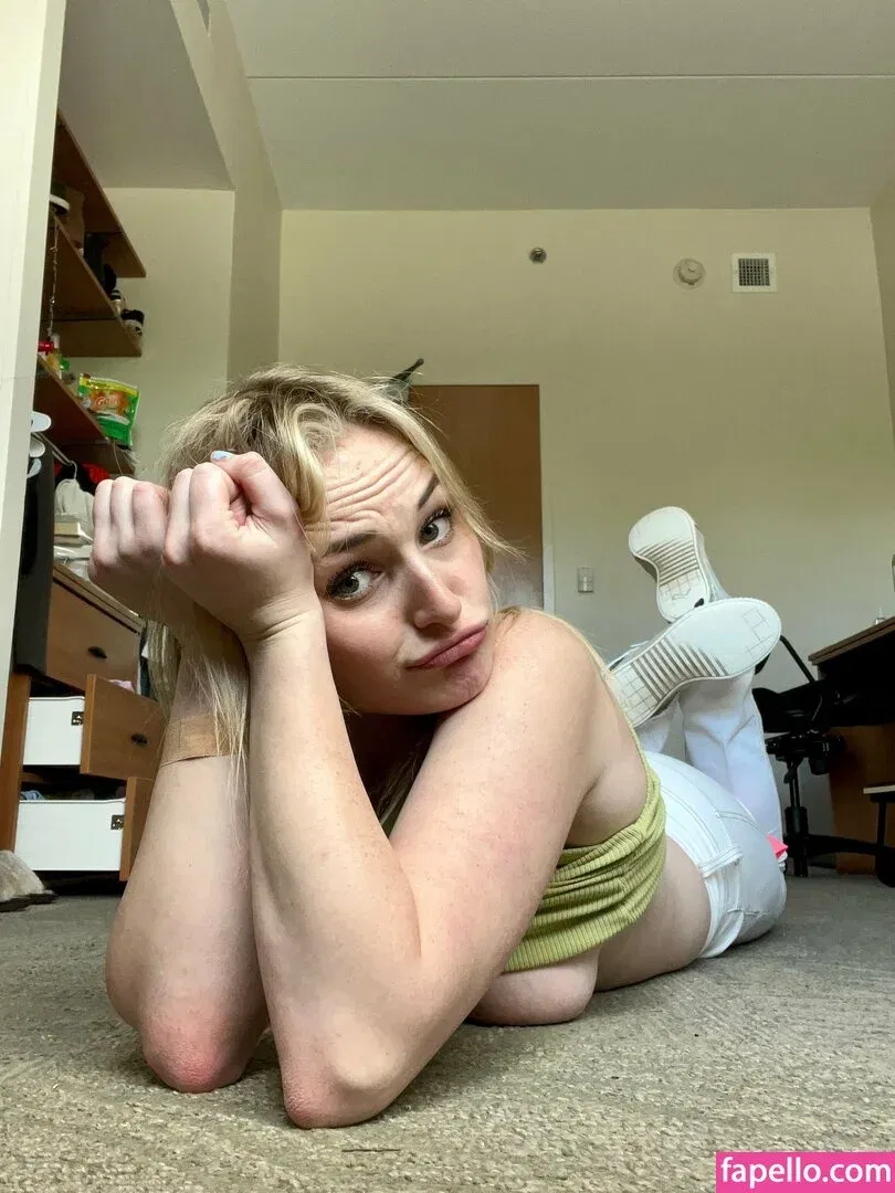 photogirlleigh Onlyfans Photo Gallery 