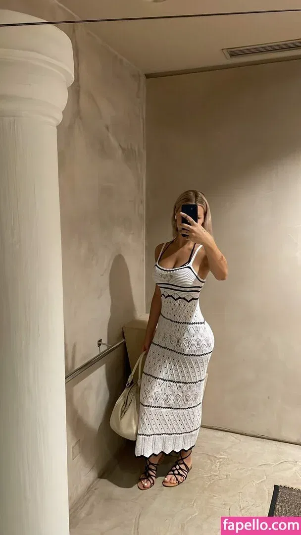 peraroeleonora Onlyfans Photo Gallery 