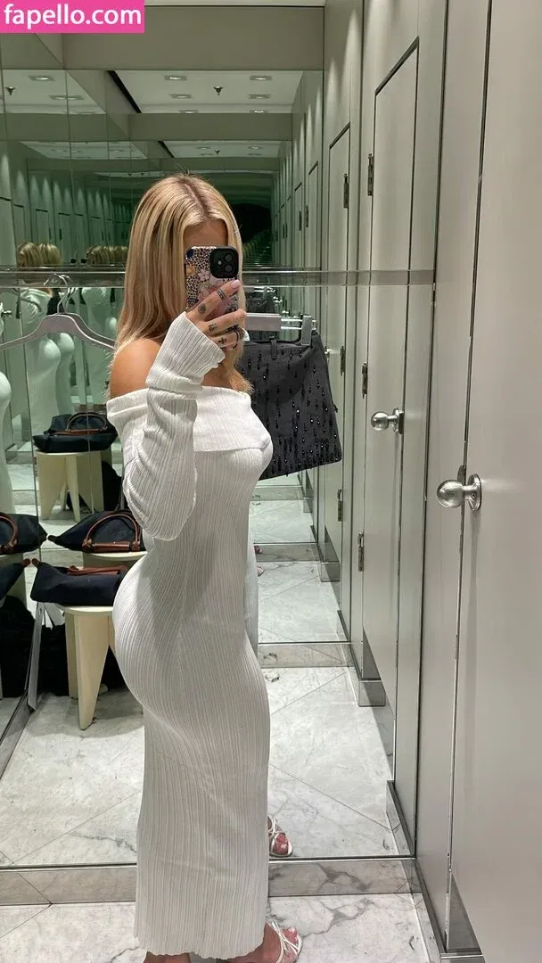 peraroeleonora Onlyfans Photo Gallery 