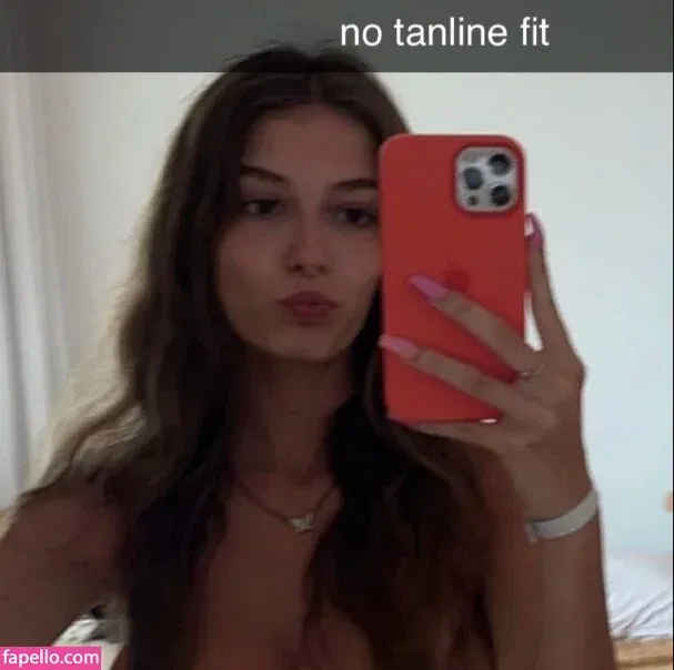 brunettestarbucksaddict Onlyfans Photo Gallery 