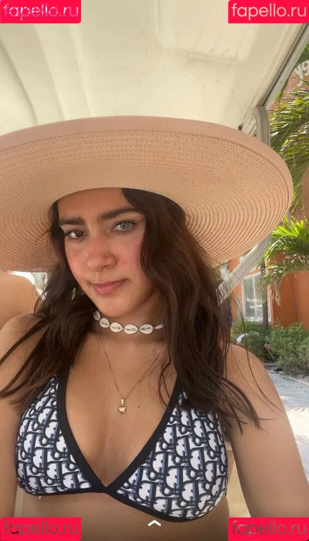 Lisy Cardenas Onlyfans Photo Gallery 