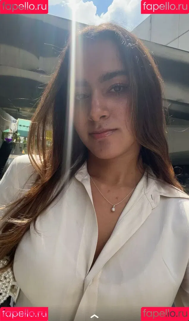 Lisy Cardenas Onlyfans Photo Gallery 
