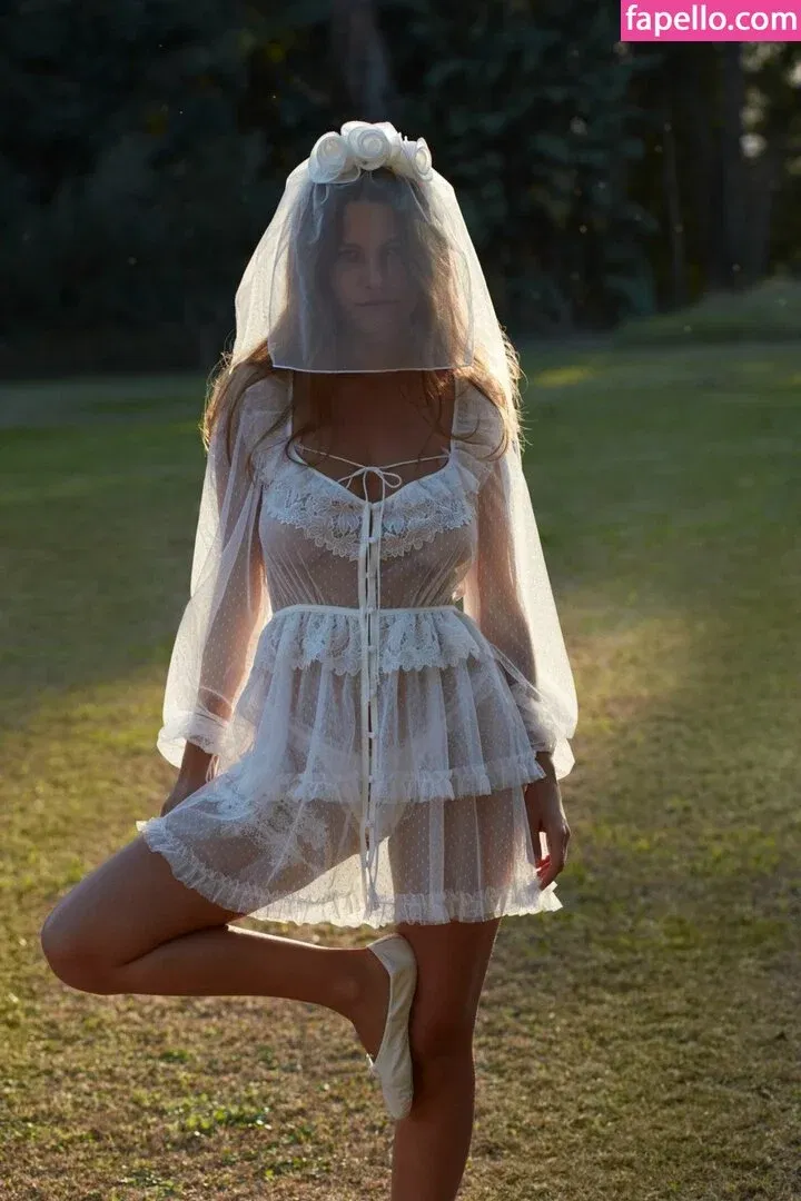 doch_olega Onlyfans Photo Gallery 