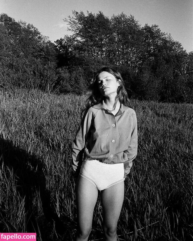 doch_olega Onlyfans Photo Gallery 