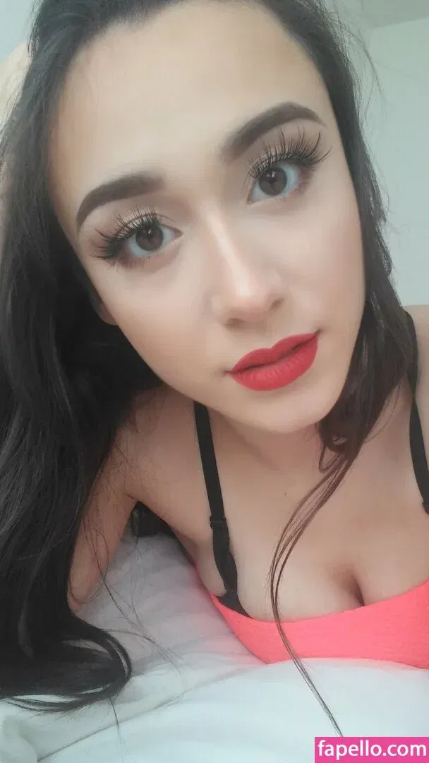Impress Yumi Onlyfans Photo Gallery 