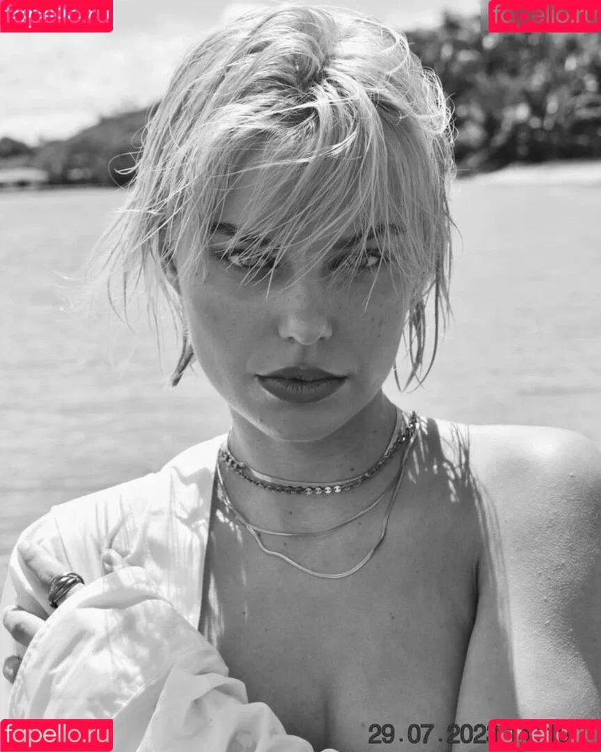 Selma May Onlyfans Photo Gallery 