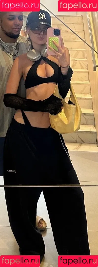 Selma May Onlyfans Photo Gallery 