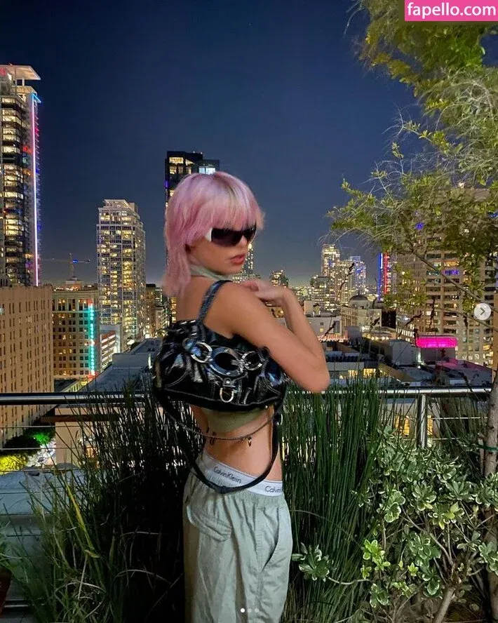 Selma May Onlyfans Photo Gallery 