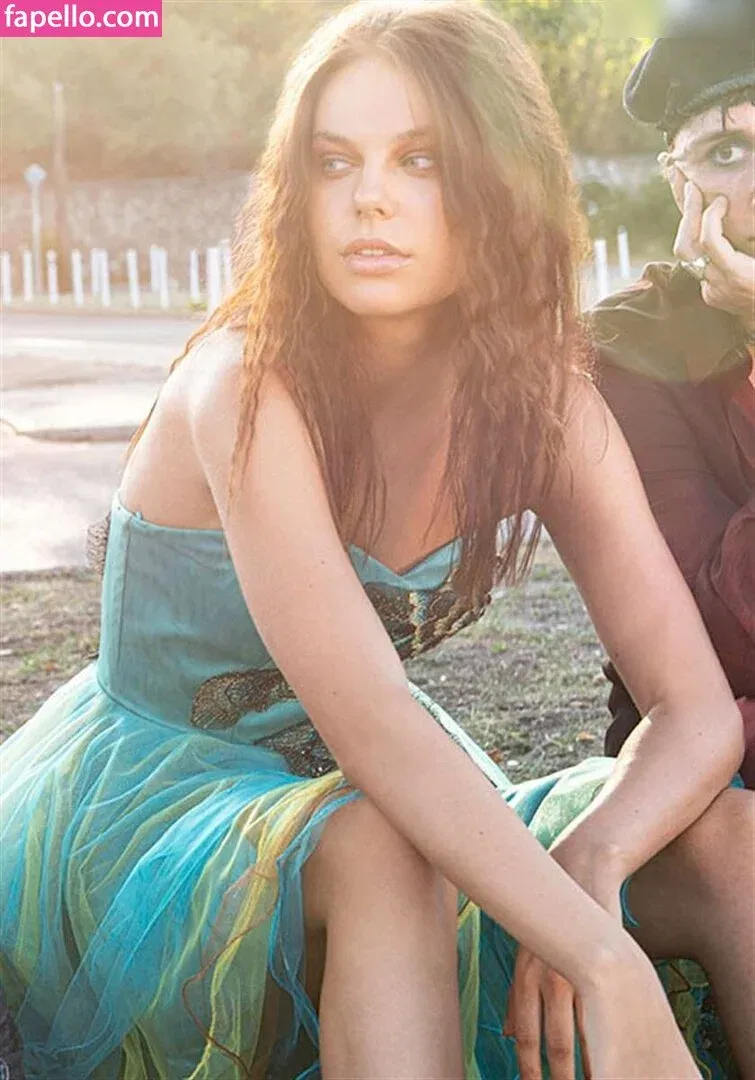 Selma May Onlyfans Photo Gallery 