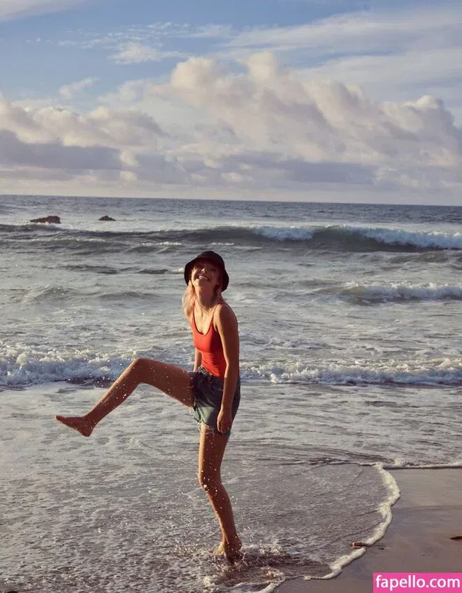 Selma May Onlyfans Photo Gallery 