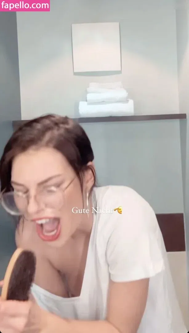 Selma May Onlyfans Photo Gallery 