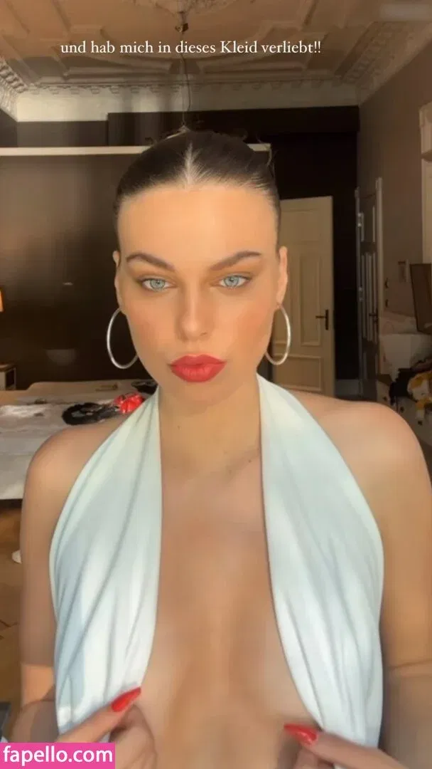 Selma May Onlyfans Photo Gallery 