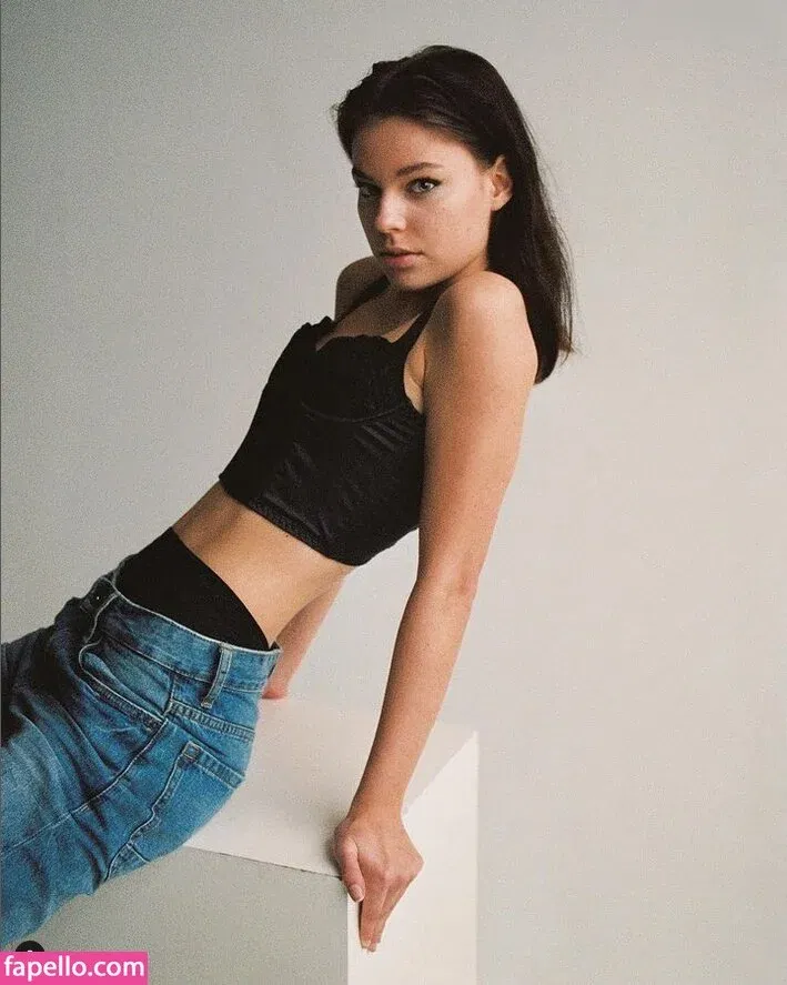 Selma May Onlyfans Photo Gallery 