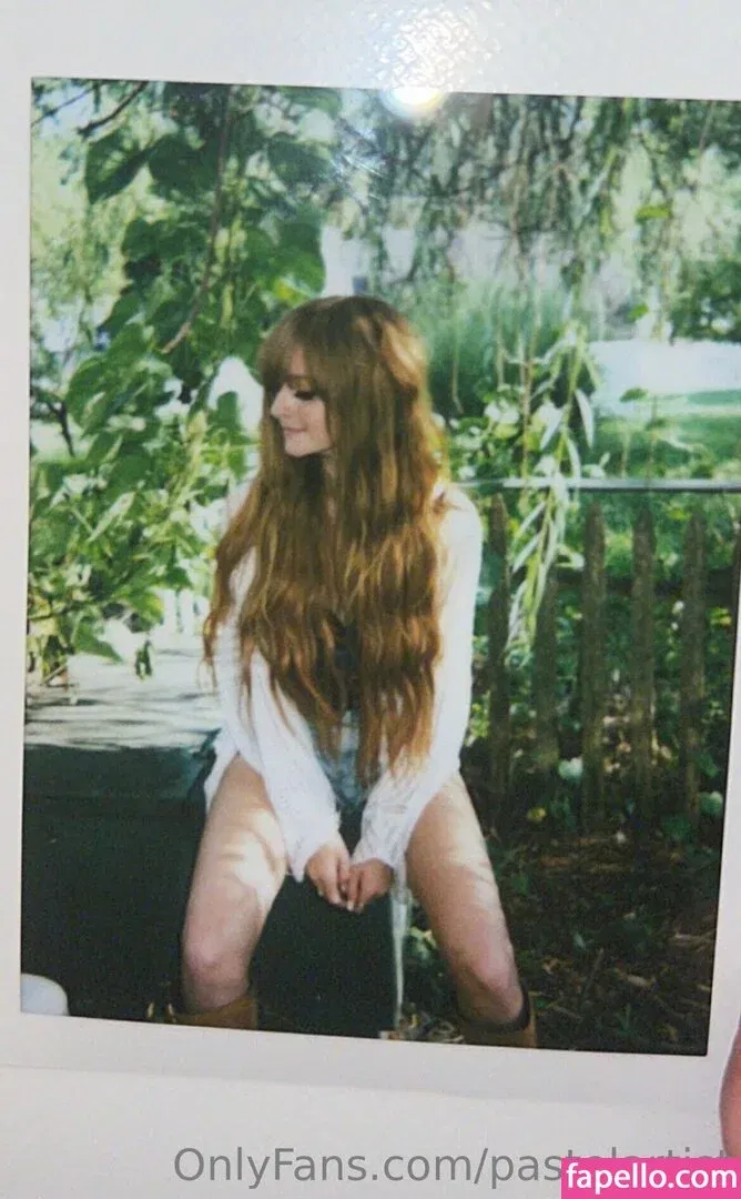 pastelartist Onlyfans Photo Gallery 