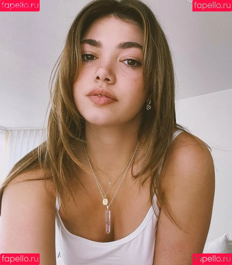 Alisha Newton Onlyfans Photo Gallery 