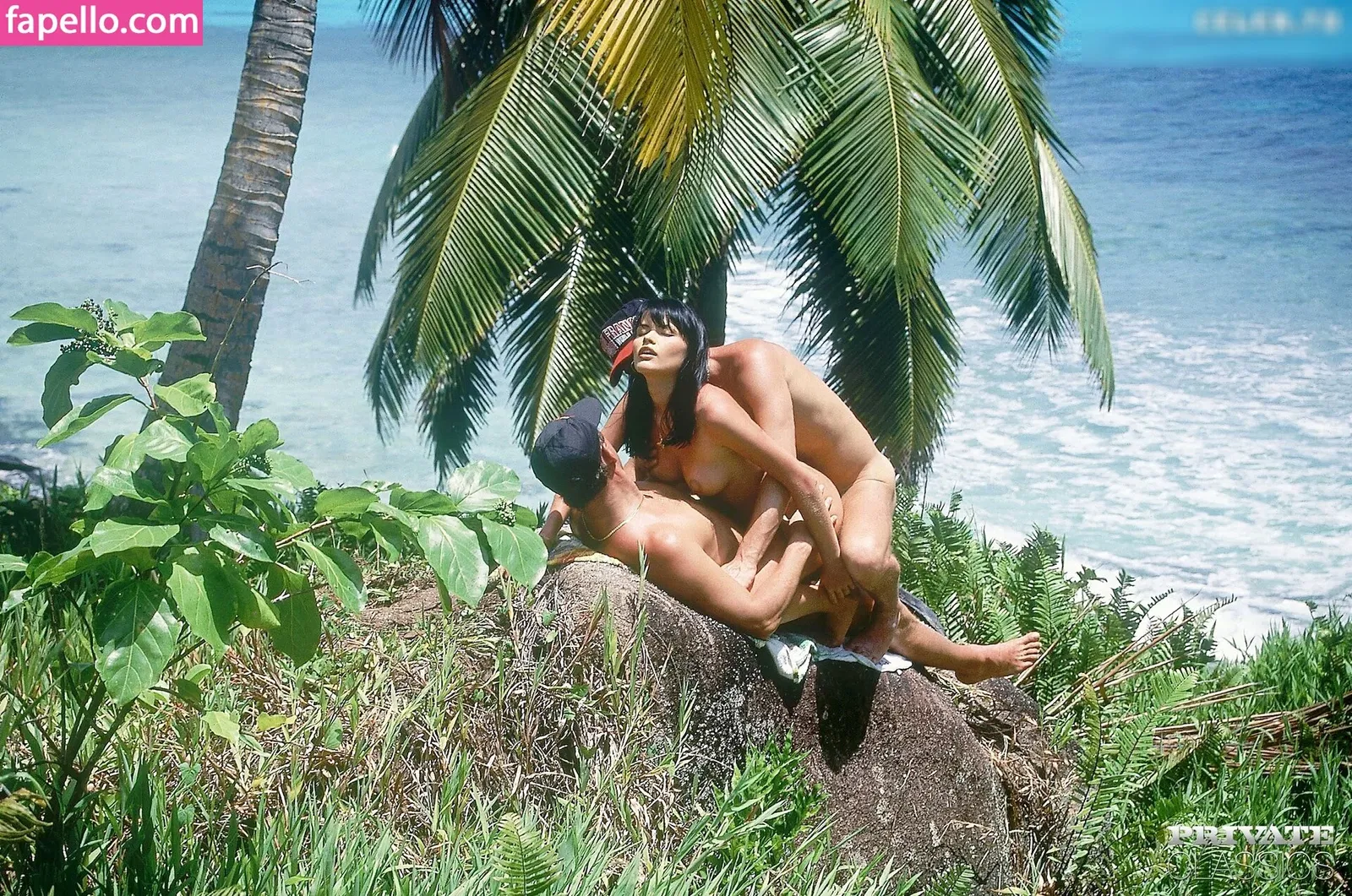 Tania Russof Onlyfans Photo Gallery 