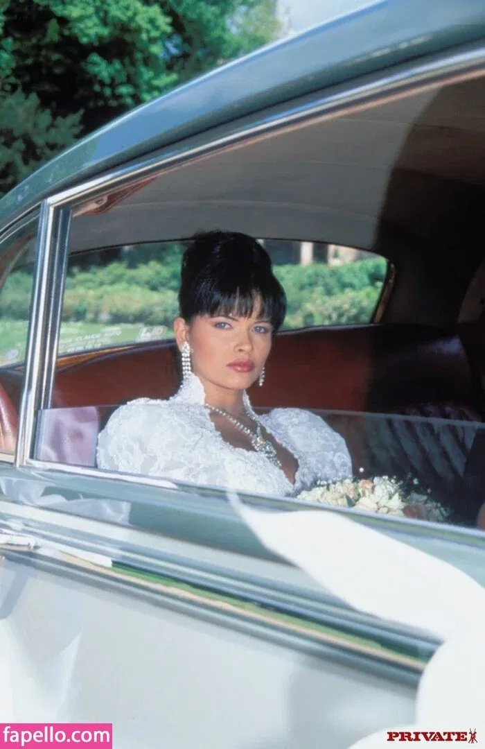 Tania Russof Onlyfans Photo Gallery 