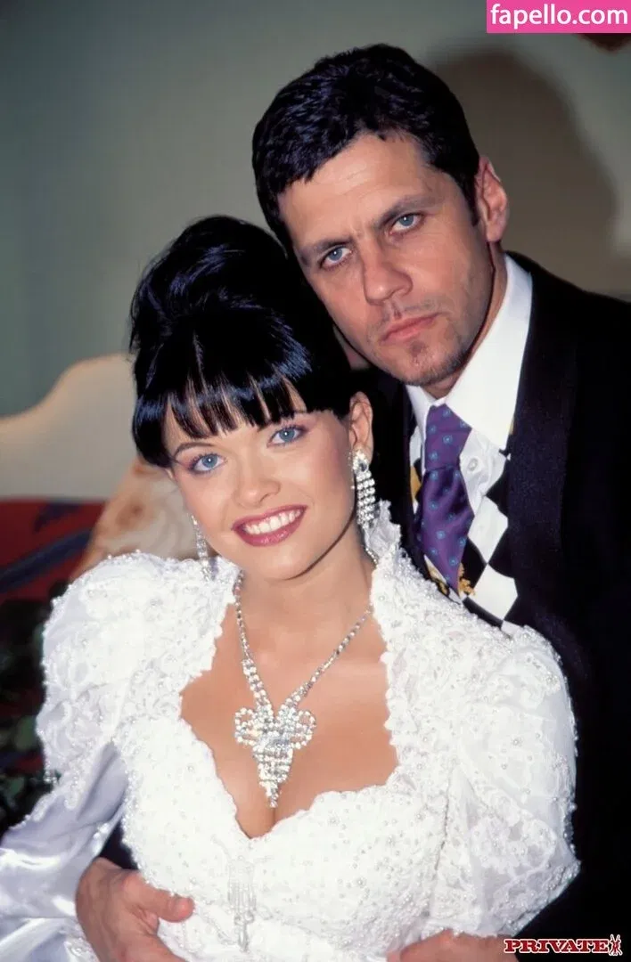 Tania Russof Onlyfans Photo Gallery 