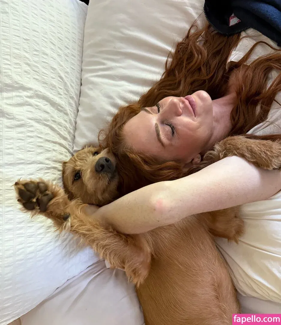 Julia Hatch Onlyfans Photo Gallery 