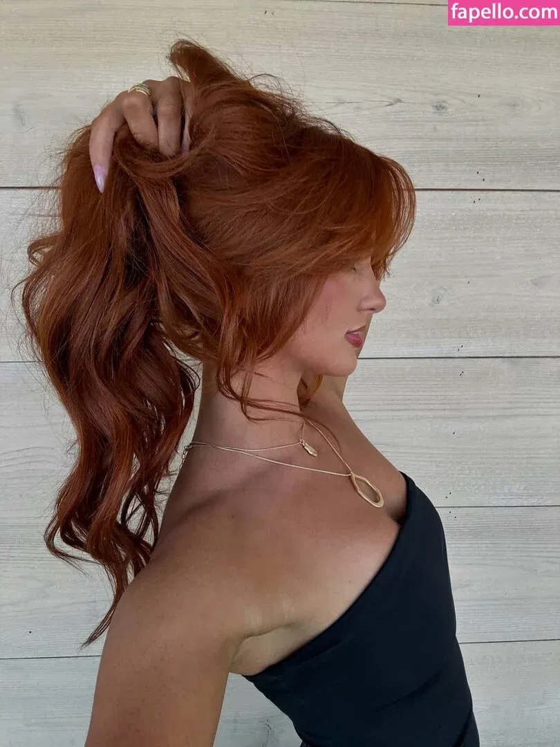 Julia Hatch Onlyfans Photo Gallery 