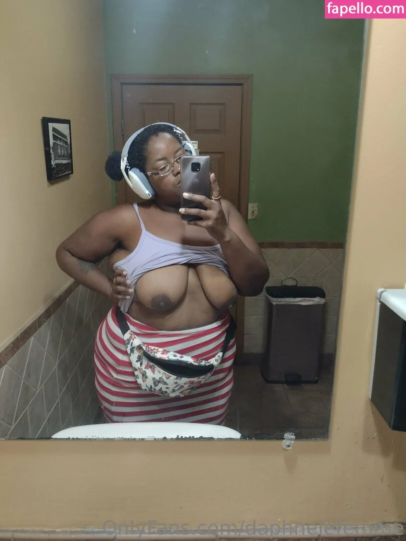 daphnelefemme Onlyfans Photo Gallery 