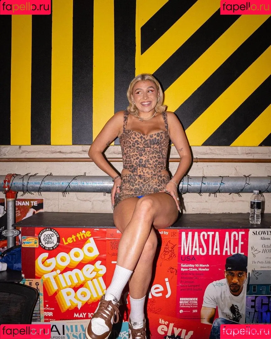Caity Baser Onlyfans Photo Gallery 