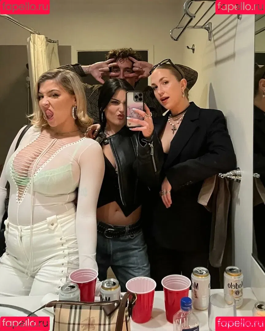 Caity Baser Onlyfans Photo Gallery 