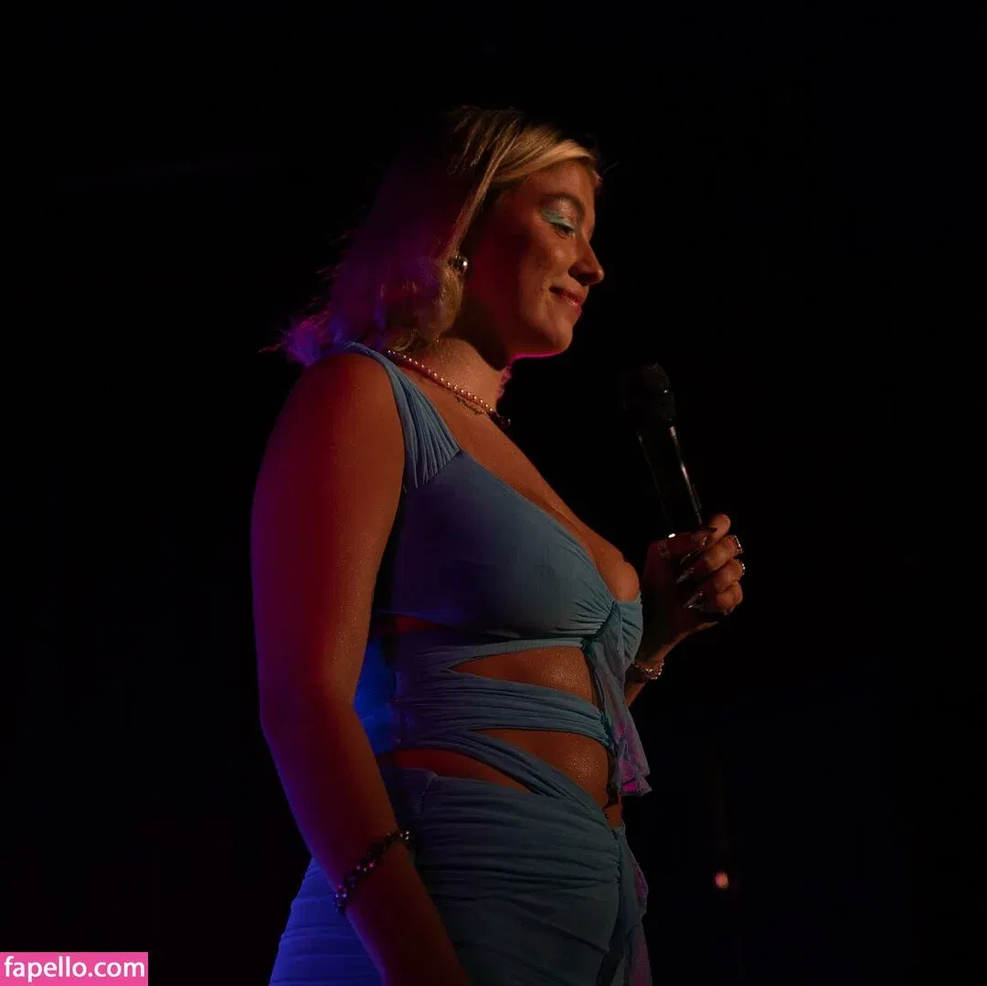 Caity Baser Onlyfans Photo Gallery 