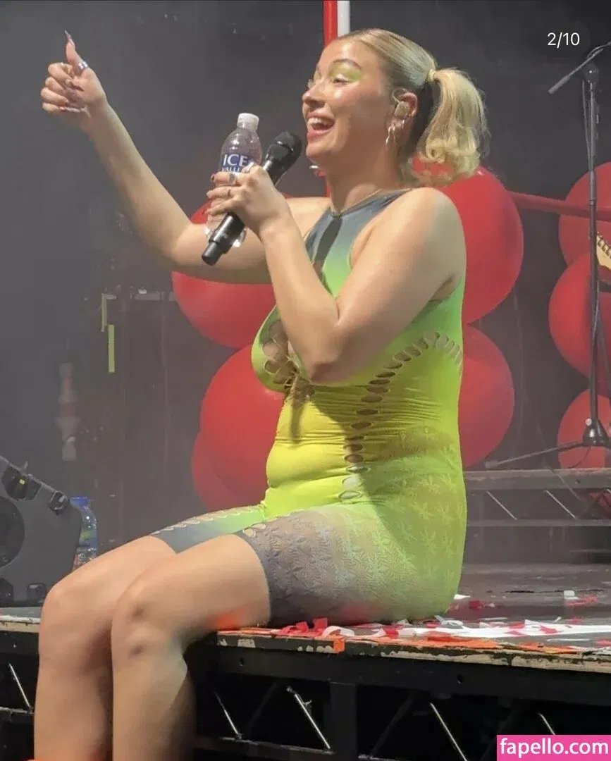 Caity Baser Onlyfans Photo Gallery 