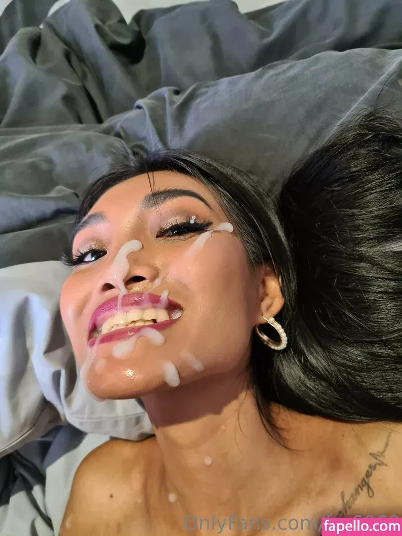 Far Thai Onlyfans Photo Gallery 