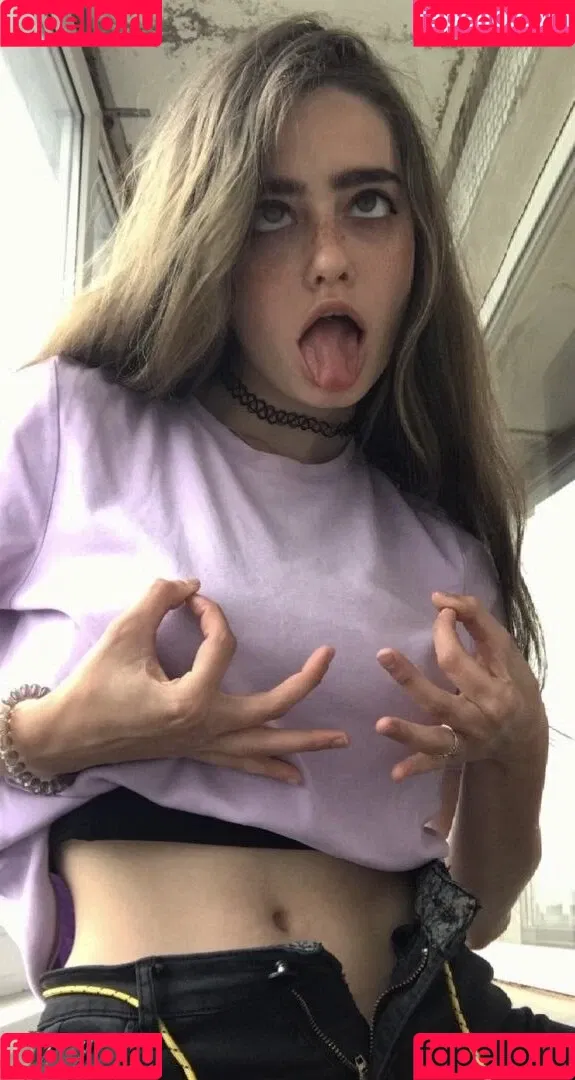 Lolibayli - Amanitalis - Alesya Bobreshova Onlyfans Photo Gallery 