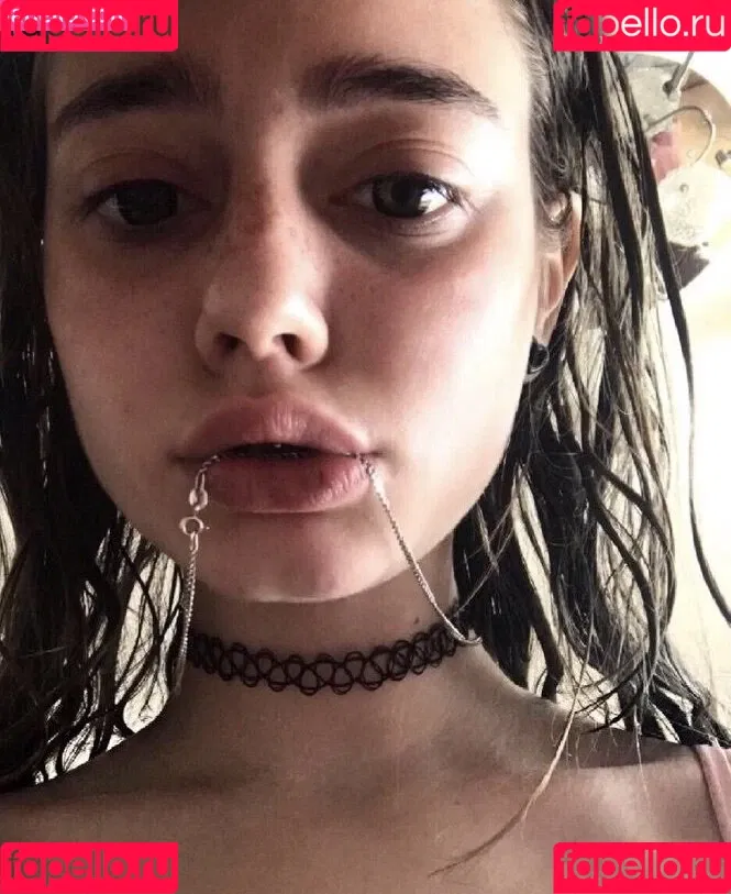 Lolibayli - Amanitalis - Alesya Bobreshova Onlyfans Photo Gallery 