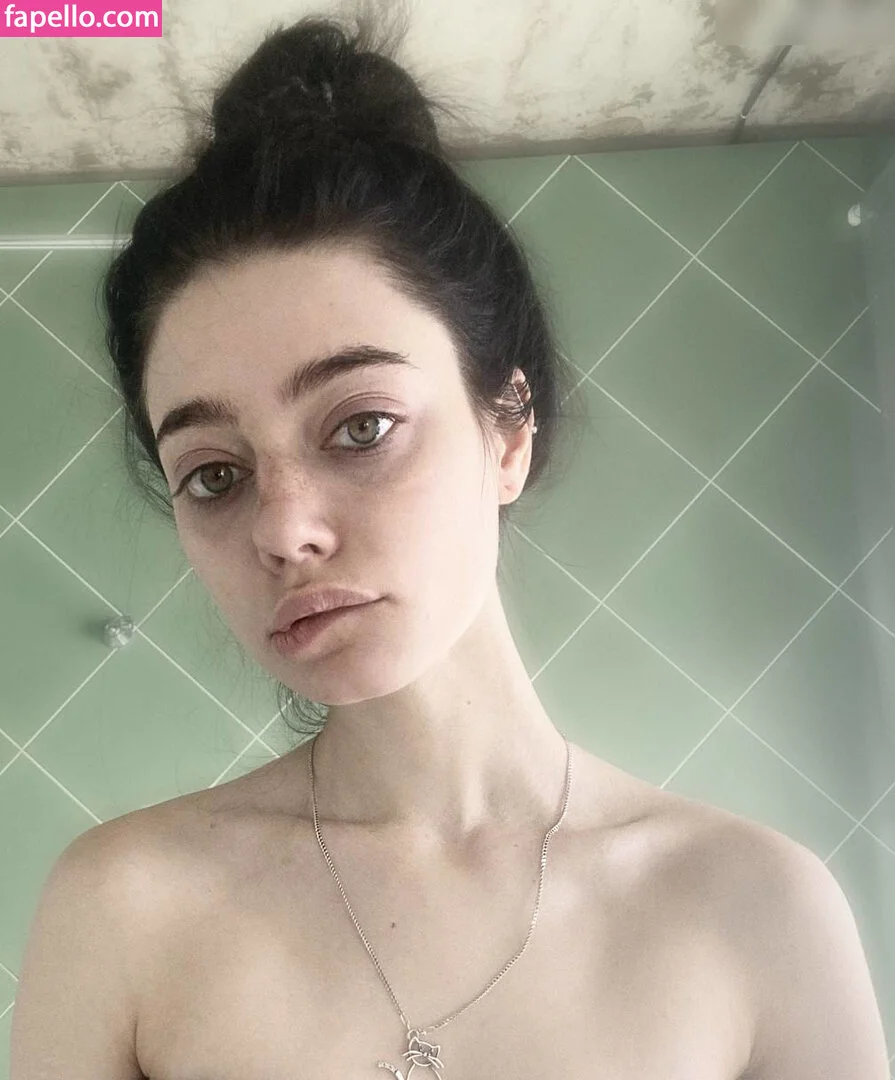 Lolibayli - Amanitalis - Alesya Bobreshova Onlyfans Photo Gallery 