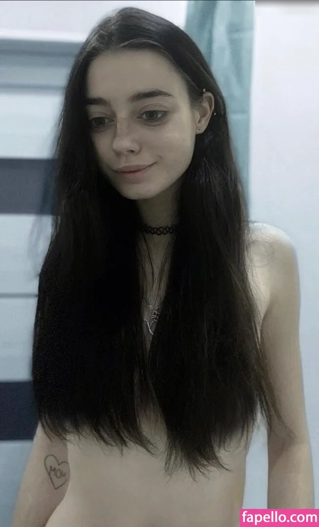 Lolibayli - Amanitalis - Alesya Bobreshova Onlyfans Photo Gallery 