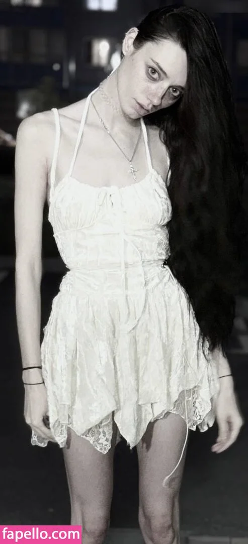 Lolibayli - Amanitalis - Alesya Bobreshova Onlyfans Photo Gallery 