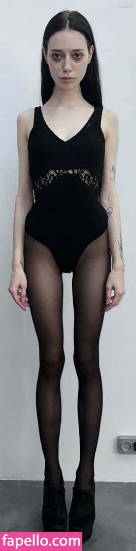 Lolibayli - Amanitalis - Alesya Bobreshova Onlyfans Photo Gallery 