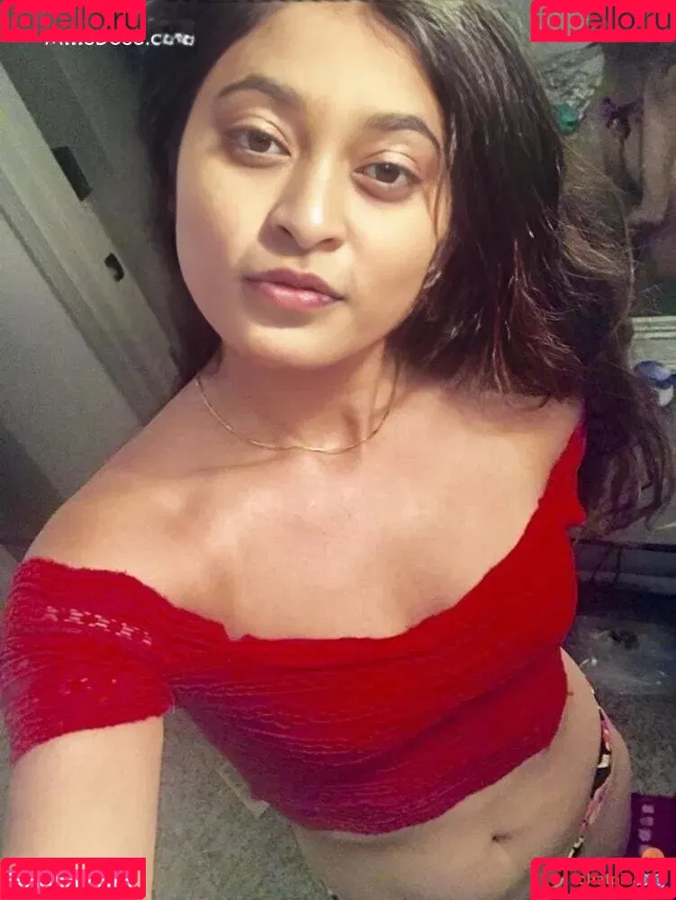 Reya Ghosh Onlyfans Photo Gallery 