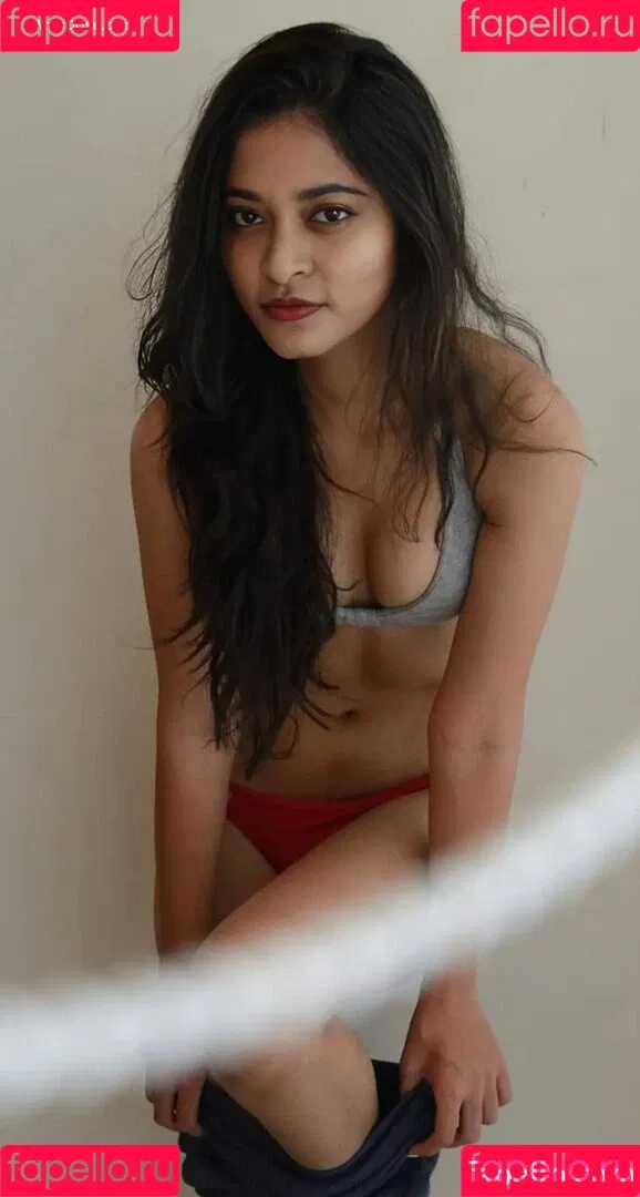 Reya Ghosh Onlyfans Photo Gallery 