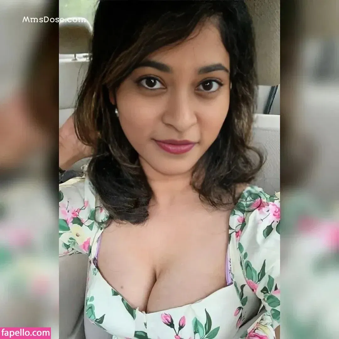 Reya Ghosh Onlyfans Photo Gallery 