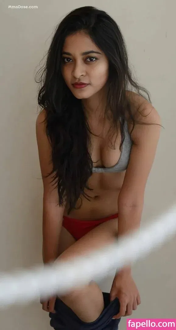 Reya Ghosh Onlyfans Photo Gallery 