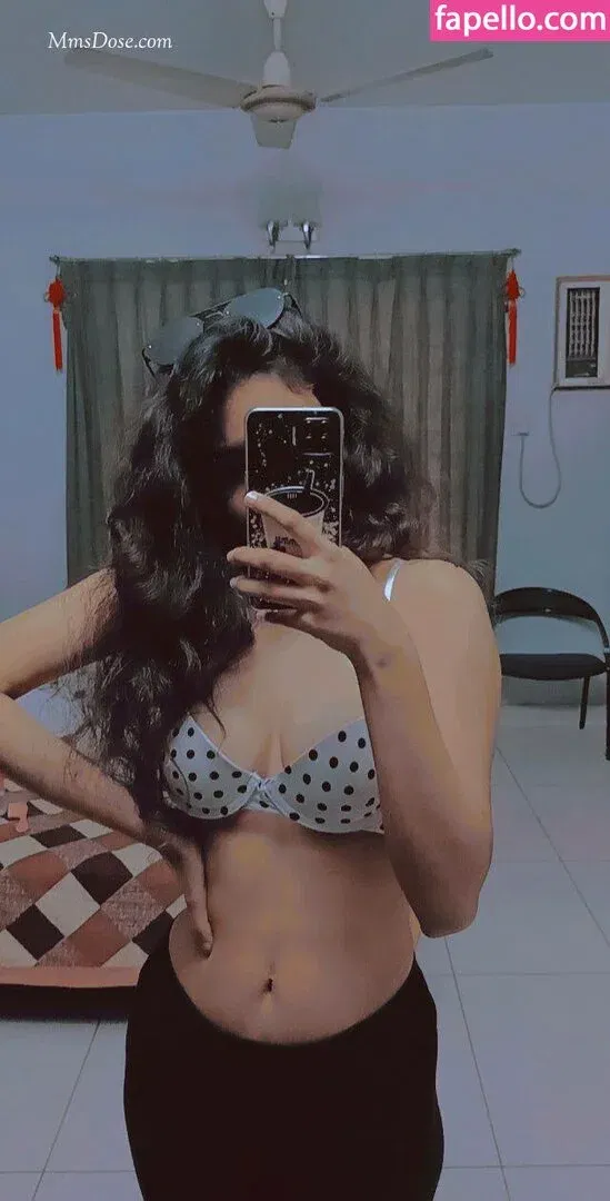 Reya Ghosh Onlyfans Photo Gallery 