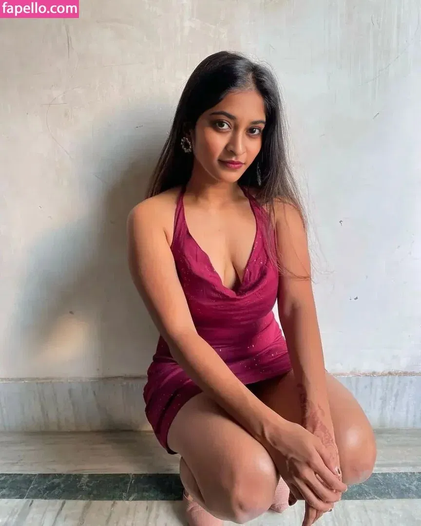 Reya Ghosh Onlyfans Photo Gallery 