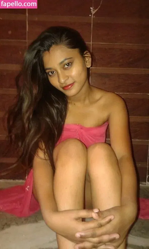 Reya Ghosh Onlyfans Photo Gallery 