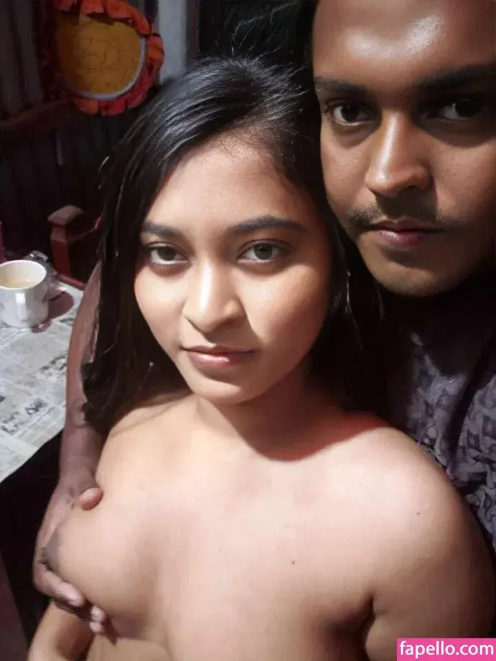 Reya Ghosh Onlyfans Photo Gallery 