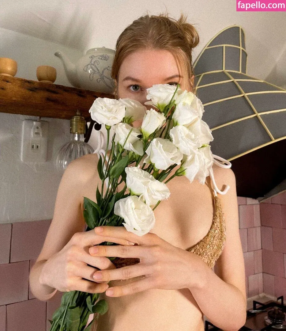 Lili Johansson Onlyfans Photo Gallery 