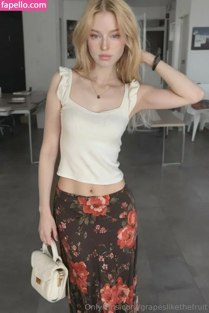 grapeslikethefruit Onlyfans Photo Gallery 