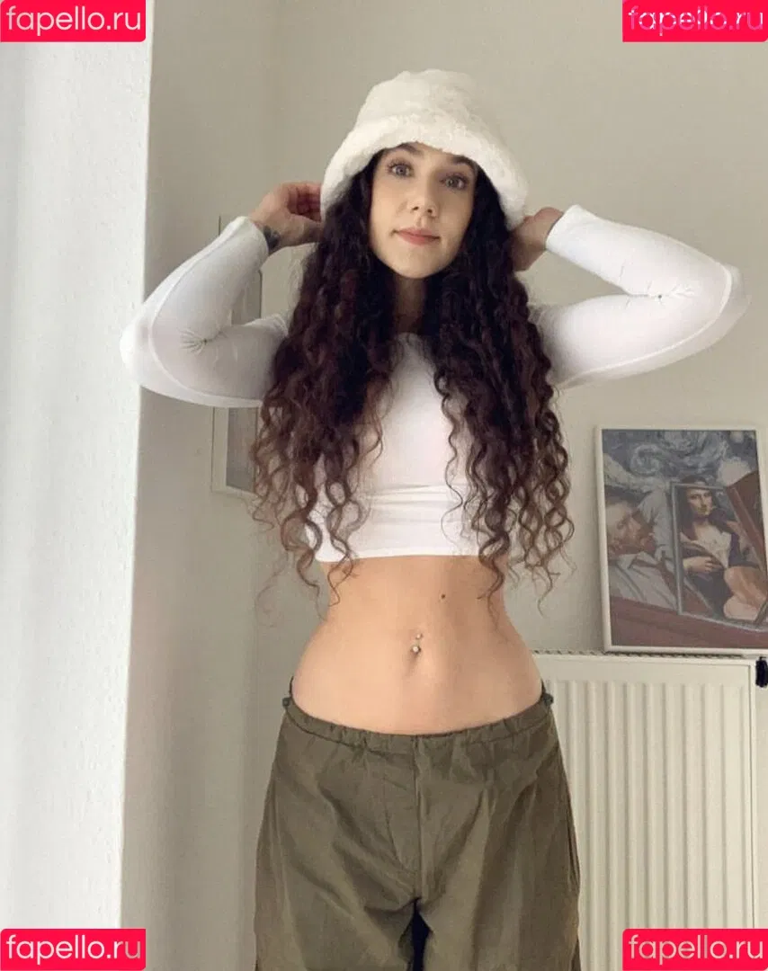 Natigrebe Onlyfans Photo Gallery 