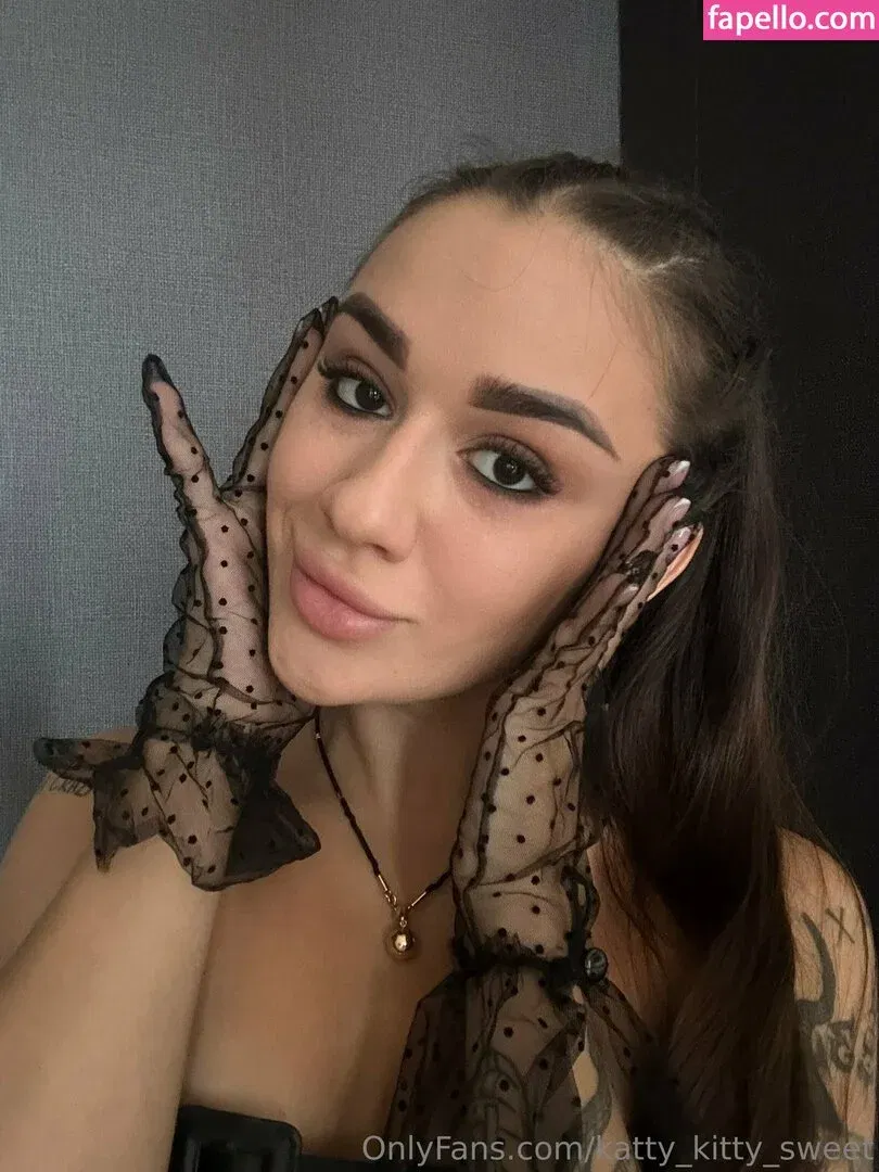 Kitty Katty Onlyfans Photo Gallery 