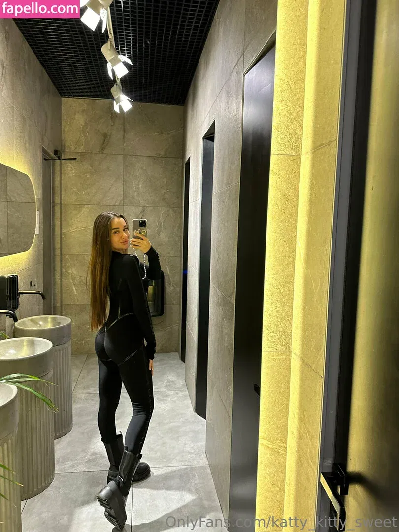 Kitty Katty Onlyfans Photo Gallery 