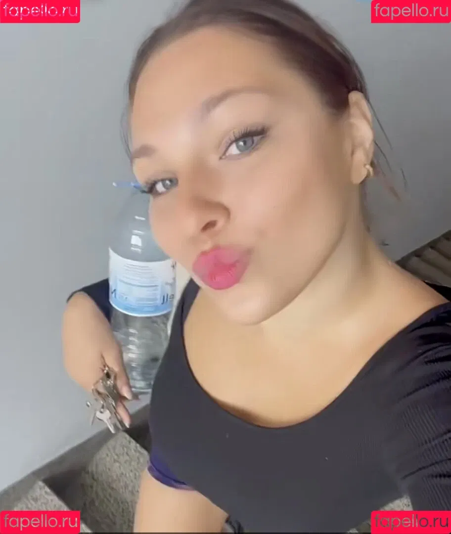 Lucy Lacht Onlyfans Photo Gallery 